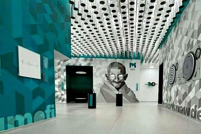 Eiffel and Museum of Illusions Private Trip With Hotel Pick-Up - Trip Inclusions and Highlights