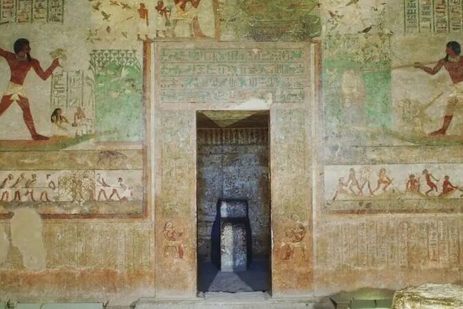 El Minya Day Tour From Cairo by Car