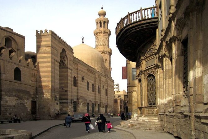 El-Moez Street and Cairo Tower With Dinner - Additional Information