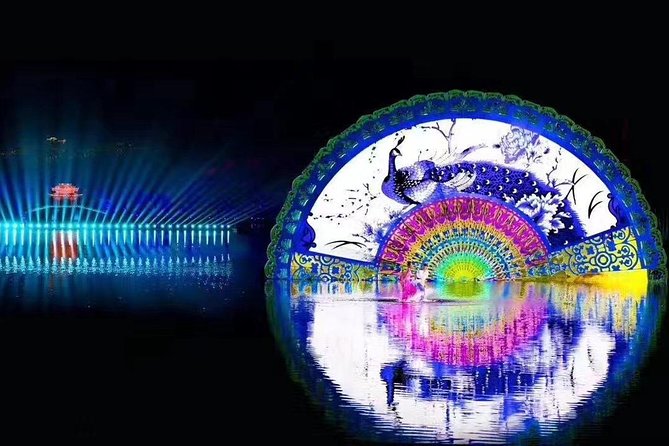 Enduring Memories of Hangzhou West Lake Show VIP Ticket With Authentic Dinner - Exquisite Authentic Dinner Experience