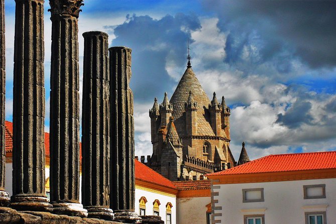 Evora Private Day Trip With Wine Tasting - Inclusions and Experience