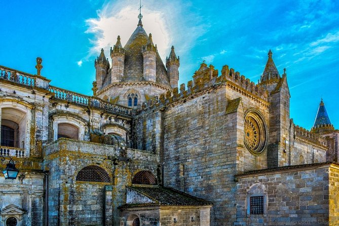 Evora Private Full Day Sightseeing Tour From Lisbon - Highlights and Inclusions