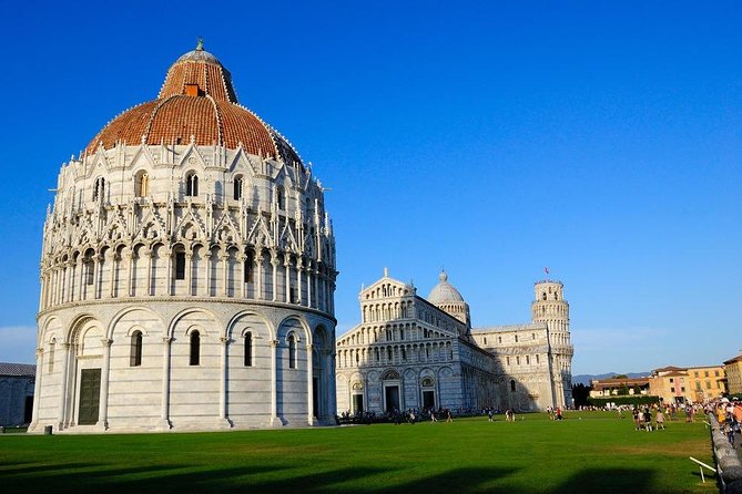 Exclusive Private Shore Excursion From Livorno Port to Pisa and Lucca