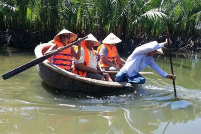Experience Basket Boat Ride With Local People in Hoi an - Location and Meeting Point