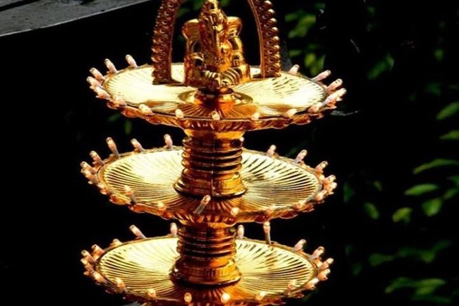 Experience Diwali: Celebrate With a Local Indian Family in Mumbai - Cultural Insights and Traditions
