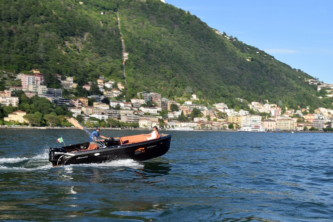 Experience on Lake Como Aboard an Elegant Boat