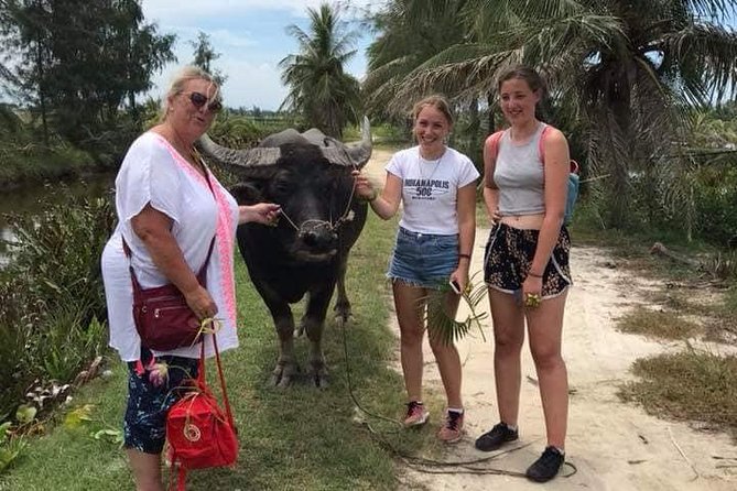 Experience the REAL LOCAL LIFE of HOI an People Depature From HOI an or DA NANG - Basket Boat Adventure