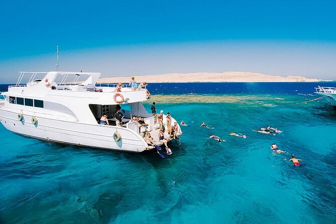 Experience the Ultimate Full-Day Boat Trip in Hurghada