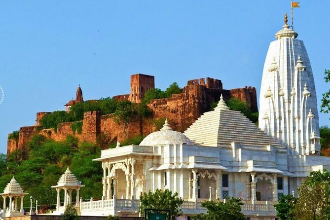 Explore Culture & Religions in Jaipur With a Local – Private 4Hrs Tour in AC Car