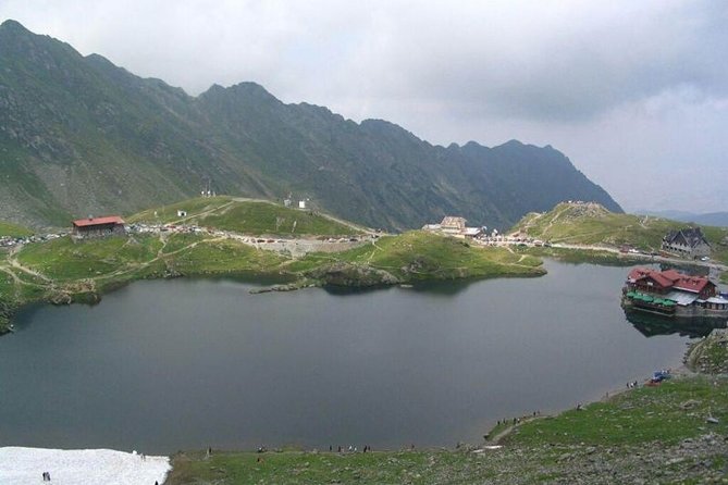 Fagaras Mountains Hiking Tour - Location Details