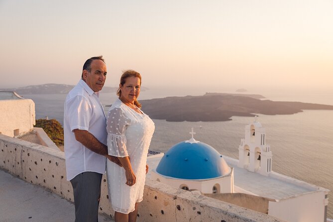 Family and Couples Photographer in Santorini - Booking and Pricing