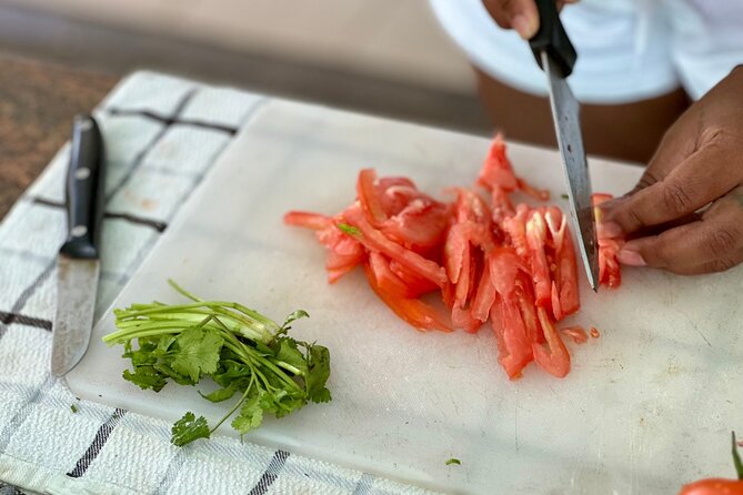 Farmers Market Tour & Cooking Class