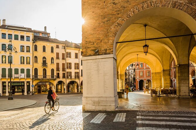 Florence Cultural Walking Tour With Food and Wine Tasting - Meeting Point and Transportation