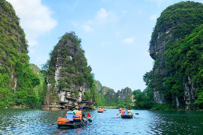 From Hanoi : Top Sightseeing Trang An & Hoa Lu Wonderfull Landscape - Tour Highlights