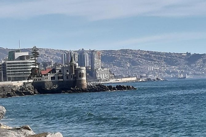 From San Antonio Pier or Valparaiso to the Vineyard With Lunch to the Airport - Tour Highlights