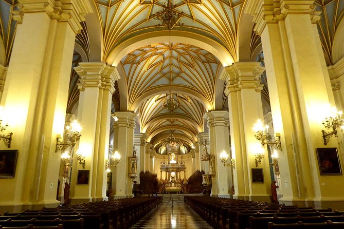 Full Day City Tour + Gold of Peru Museum