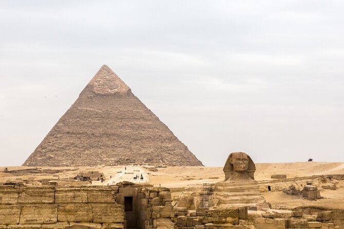 Full Day Guided Group Bus Tour To Cairo From Hurghada