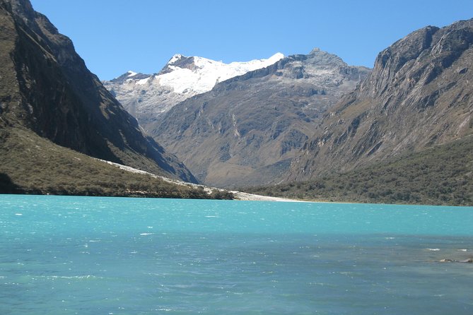 Full-Day Llanganuco Lakes Private Tour From Huaraz