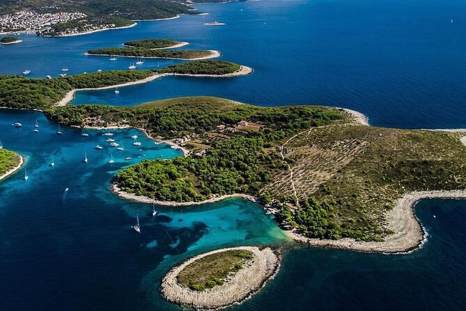 Full Day Private Speedboat Tour in Hvar