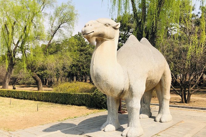 Full Day Private Tour of Ming Tombs, Lama Temple & Jingshan Park