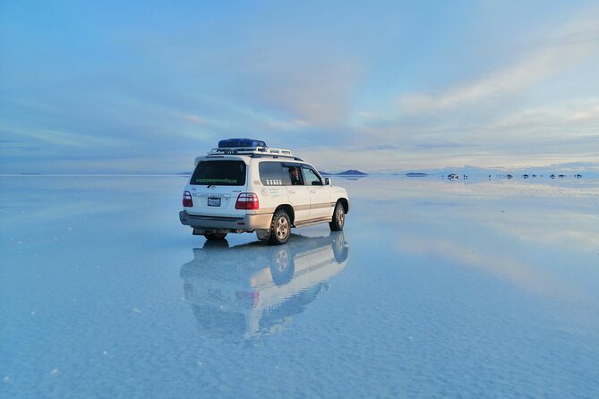 Full Day Private Tour Salar De Uyuni and Lunch in Thunupa - Tour Overview
