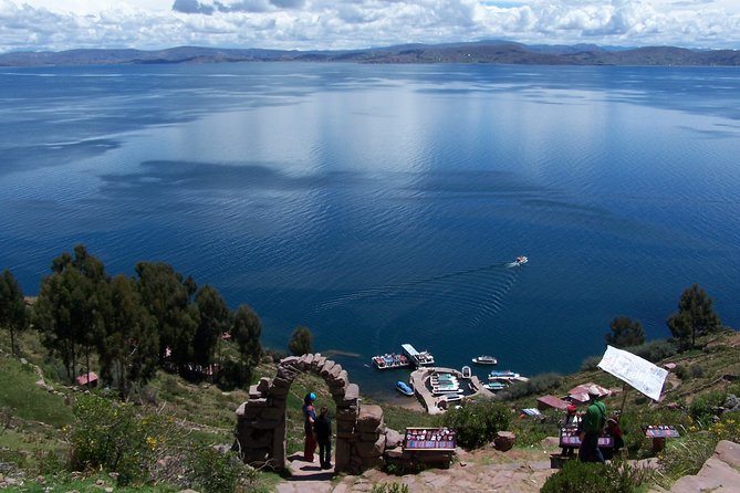 Full Day Tour to Copacabana and Titicaca Lake. - Itinerary Details