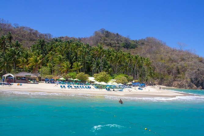 Full Day Tour to Isla Tortuga From Guanacaste