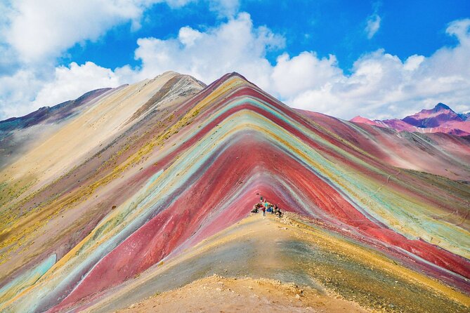 Full-Day Tour to the Rainbow Mountain From Cusco - Pickup Information