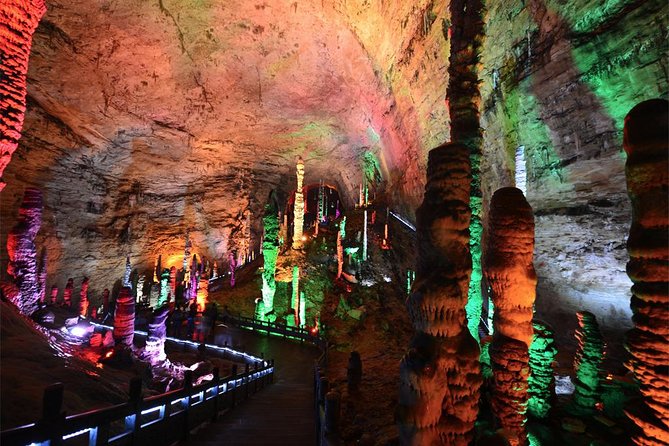 Full-Day Tour to Zhangjiajie Grand Canyon Yellow Dragon Cave
