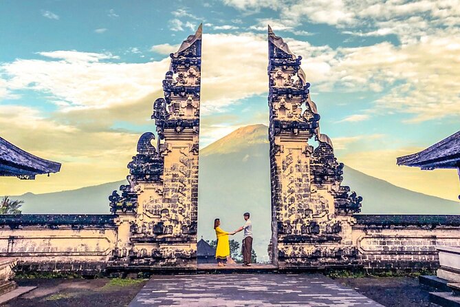 Gate of Heaven, Lahangan Sweet, Tirta Gangga and Temple Day Tour
