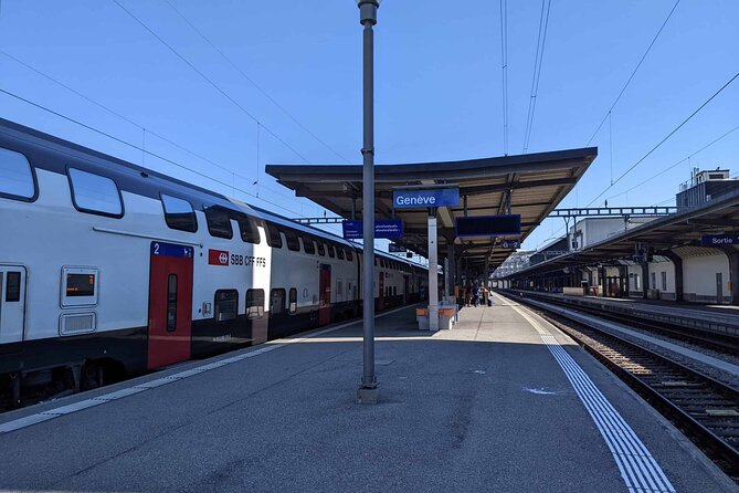 Geneva Hotel to Geneva Gare Cornavinof Station CFF Transfer