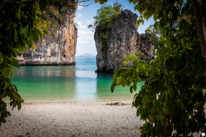Group Tour in Hong Island by Long Tail Boat
