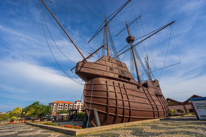 Guided Historical Melaka Museum Tour With Lunch - Opening Hours