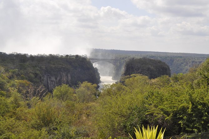 Guided Tour of the Victoria Falls - What To Expect