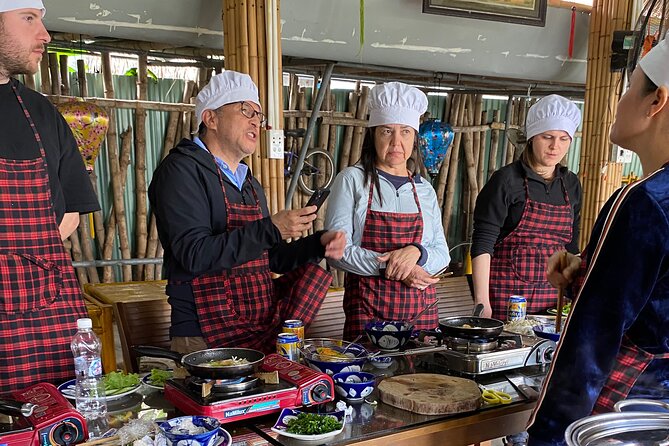 Ha Noi Cooking Class With Local Market Tour - Activity Highlights