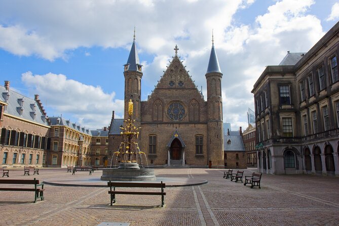 Hague Scavenger Hunt and Best Landmarks Self-Guided Tour - Meeting Point Details