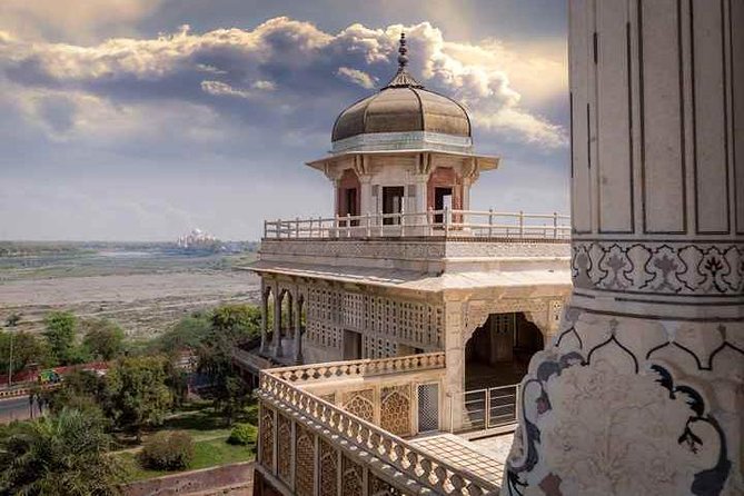 Half-Day Agra Taj Mahal Tour by Private AC Car - Meeting and Pickup Details