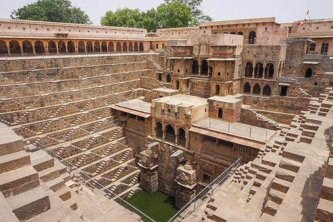 Half Day Tour of Chand Baory ( Step Well) in Jaipur