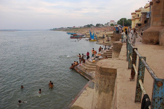 Half-Day Walking Tour Of Varanasi - Meeting and Pickup Details