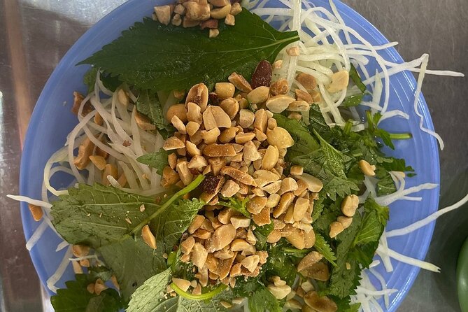 Hanoi Vegan Walking Street Food Tour in Old Quarter