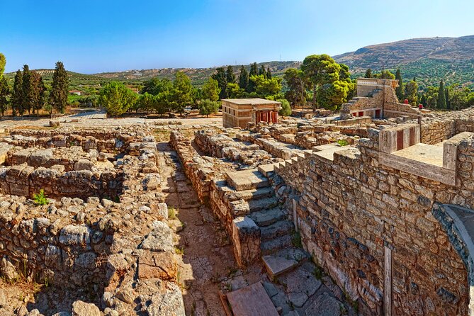 Heraklion & Knossos Guided Tour From Chania