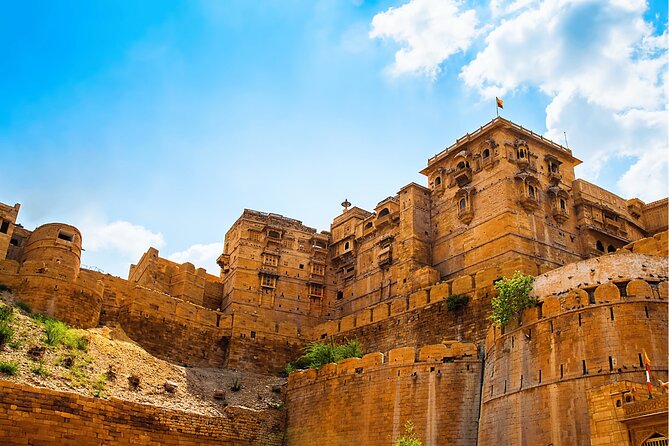 Highlights of the Jaisalmer (Guided Full Day City Sightseeing Tour) - Visiting Patwon Ki Haveli