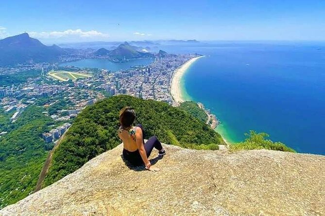 Hike Two Brothers Hill and Vidigal Favela (Shared Group) - Meeting and End Points