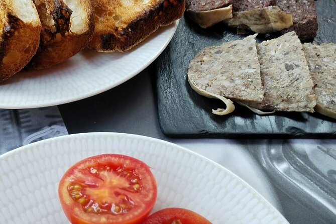 History and Culture With Tapas Dinner - Barcelonas Rich Cultural Heritage