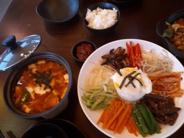 Hue Food Tour and Heritage Sites Experience in 2 Days - Historical Gems and Landmark Exploration