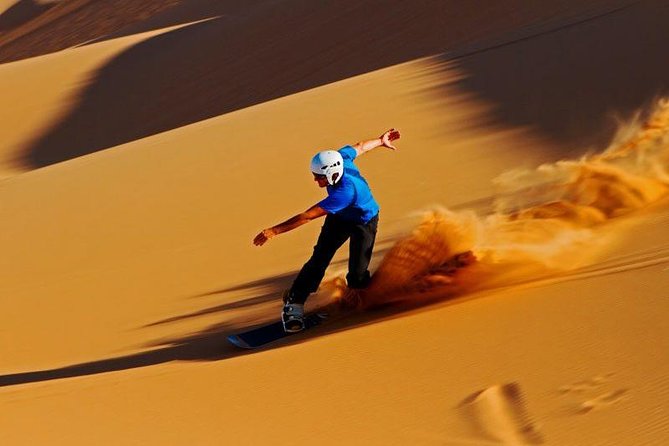 Hummer Safari ,Vip Majlis Quad Bike Camel Ride Sand Board Bbq Dinner Live Shows