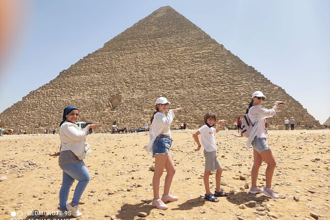 Hurghada Cairo Visiting the Pyramids & Egyptians Museum One Day by Private Car. - Meeting and Pickup Details