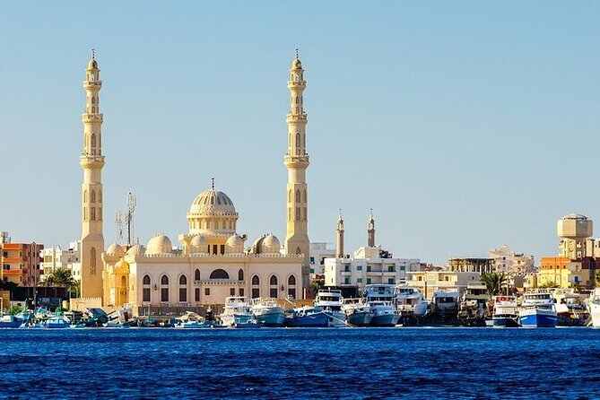Hurghada Private City Tour With Catamaran Sea Trip and Parasailing - Hurghada - Tour Overview