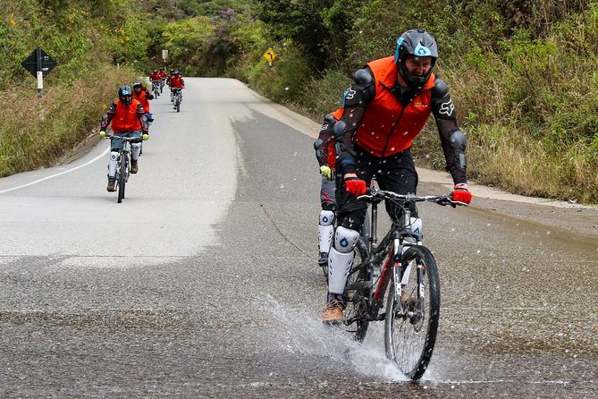 Inca Jungle Trek to Machu Picchu With Biking, Rafting & Zipline