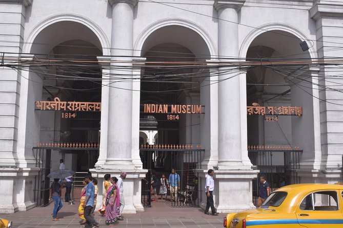 Indian Museum Guided Tour (Including Surrounding Area)